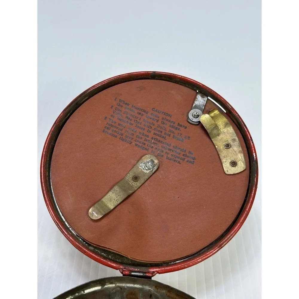 Rare 1930's Embury Mfg Co Warsaw NY USA Red Metal Magnifying Glass Top Lantern